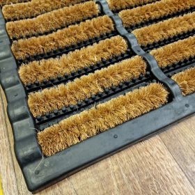   Lábtörlő, kókuszrost és gumi, kaparó felület, "Mudbuster" barna, 45x75cm