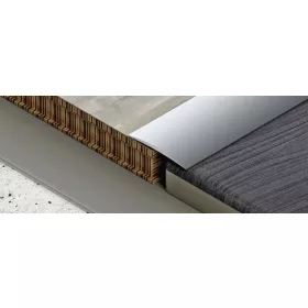   Öntapadós 32mm "lencse" burkolatváltó, alumínium, 90cm, ezüst
