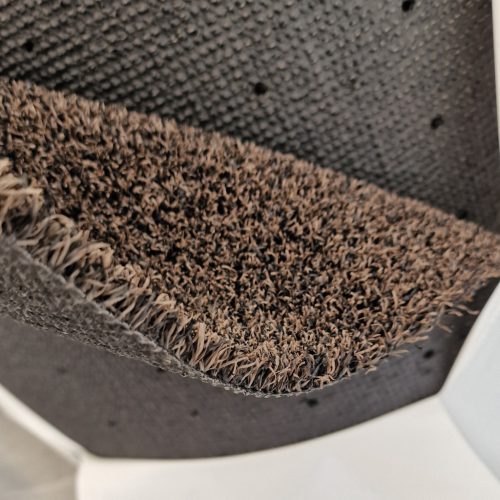 Lábtörlő tekercs, "Dimension" barna, műanyag tüskés, kaparó, sárleszedő, 100cm széles tekercs