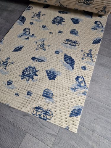 Csúszásmentes fürdőszobai futószőnyeg tekercs, kádkilépő, kagylós, 65cm széles