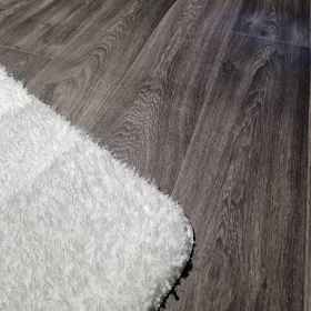   Tekercses vinyl (PVC), VÉGDARAB "ADMIRAL" sötét barna, fa mintás