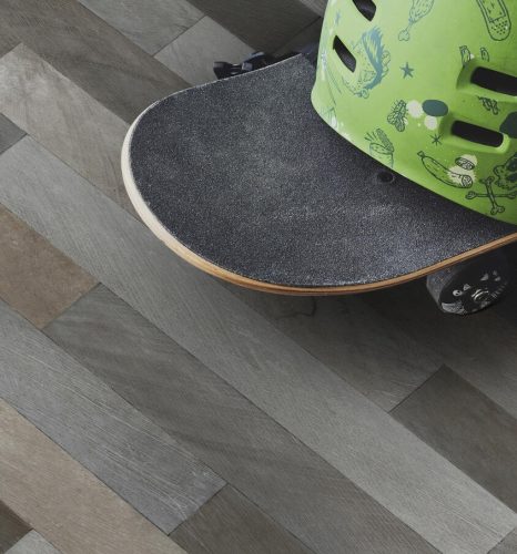 Tekercses vinyl (PVC), "CHILIA" modern, fa mintás, 400cm