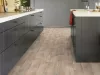 Tekercses vinyl (PVC) filc hátoldallal, "ARCADIA" szürke, fa mintás, 400cm