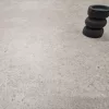 Tekercses vinyl (PVC) filc hátoldallal, "SHELLSTONE" grézs, beton mintás, 200cm