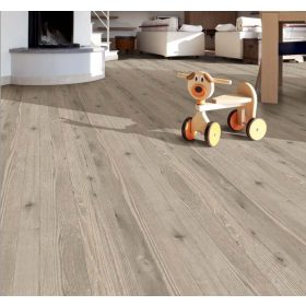 "SVÉD FENYŐ" laminált padló, 6mm