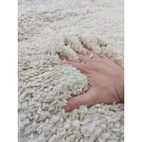 Shaggy, puha, hosszú szálú